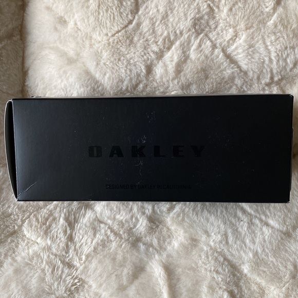 OAKLEY Prizm polarized sunglasses - Picture 4 of 9